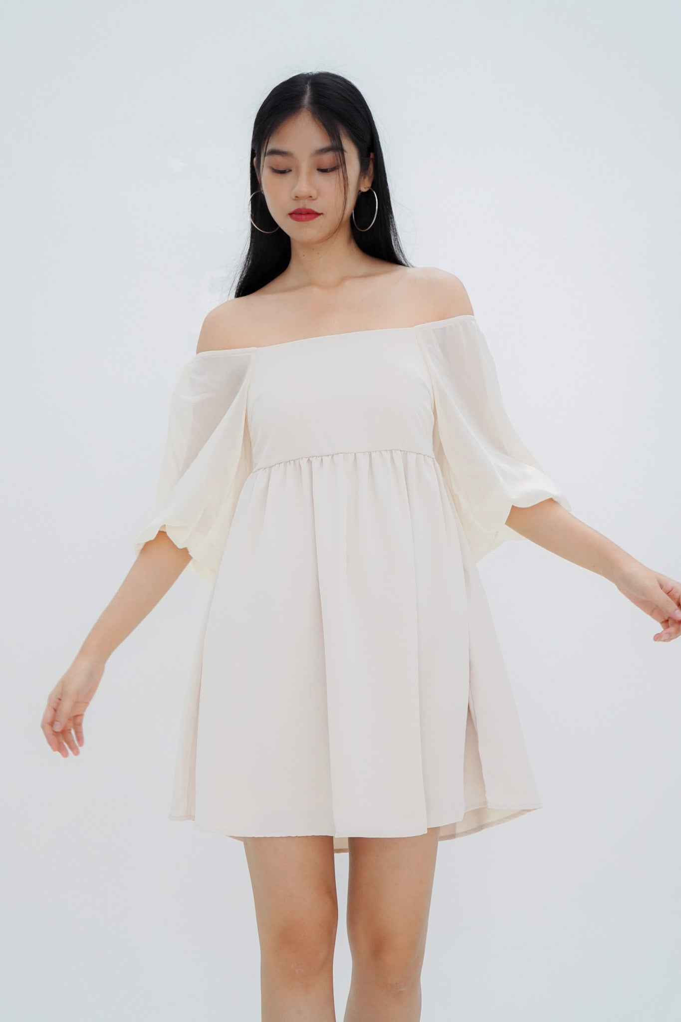 Sienna Half-sleeve Babydoll Dress (Cream)