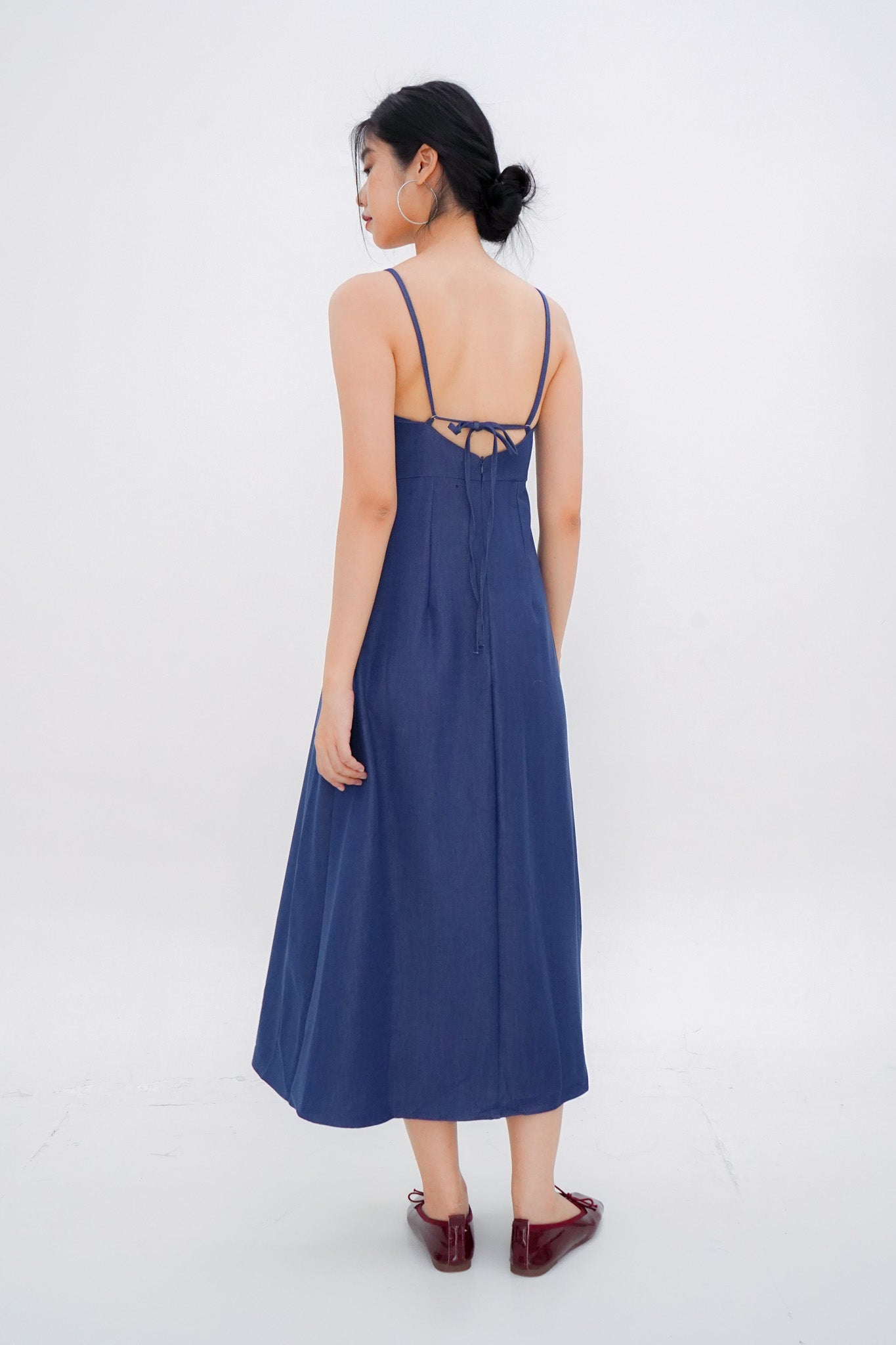 Selvie Low-back Midaxi Dress (Denim Blue)