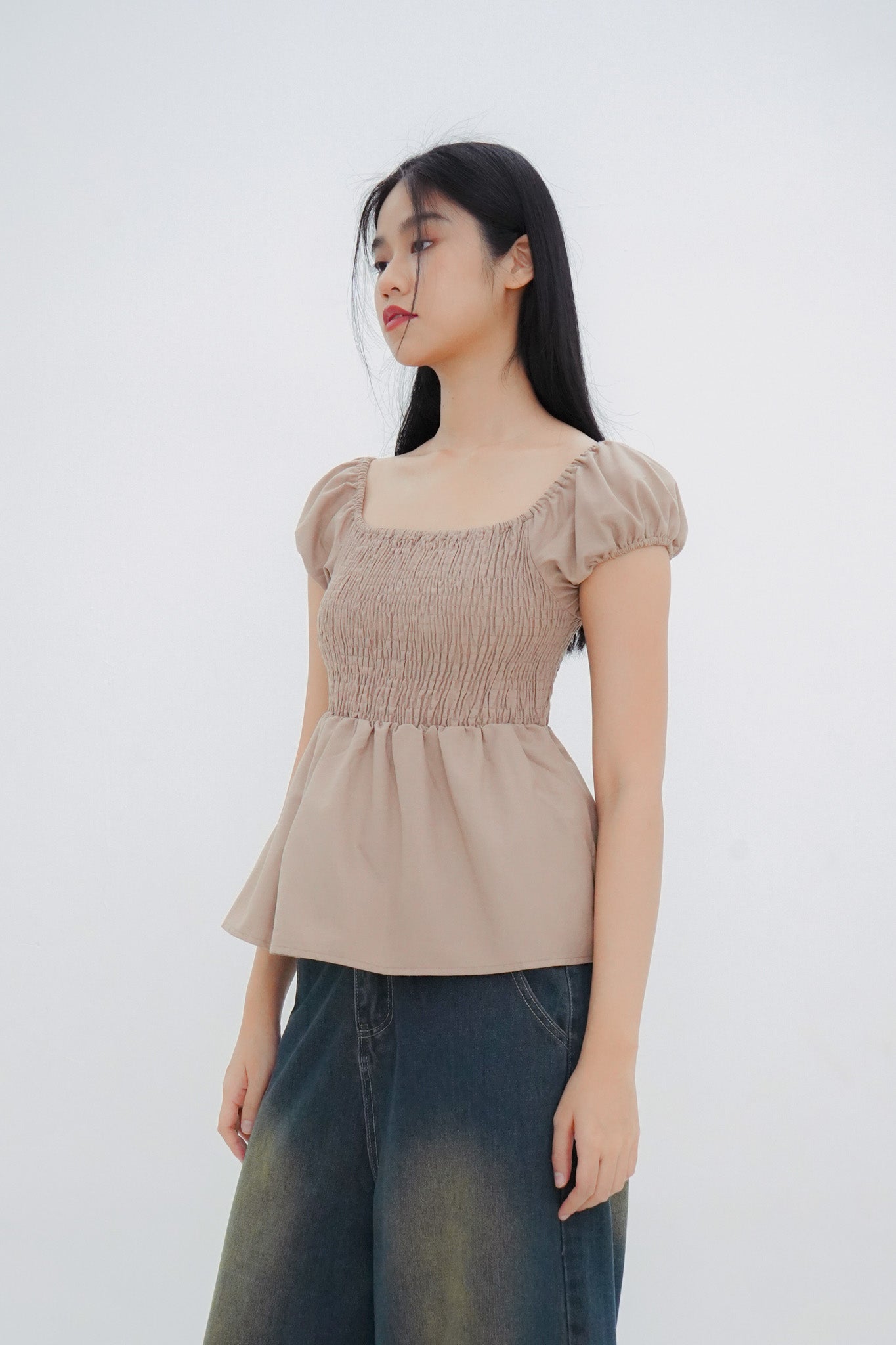 Gia Smocked Puffed Cap-Sleeve Top (Khaki)