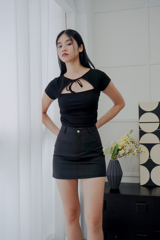 Mei Tie Neck Ruched Top (Black)