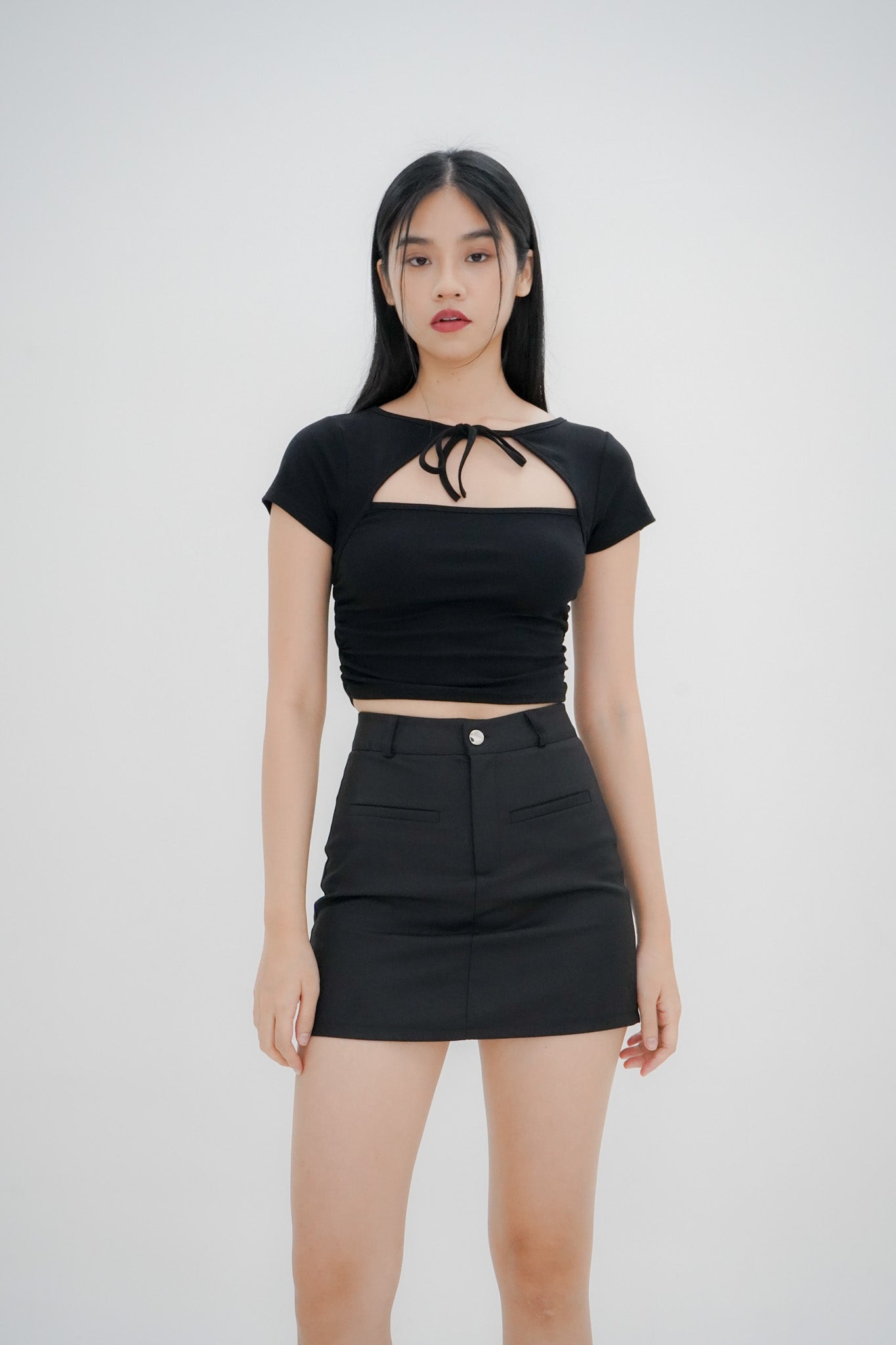 Mei Tie Neck Ruched Top (Black)