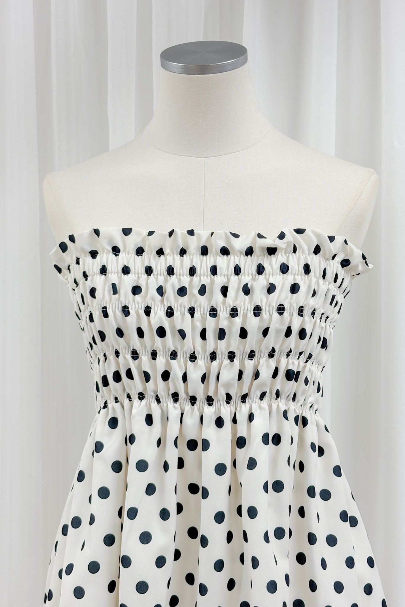 Chantel 2 way polka dot tube/ skirt (cream)