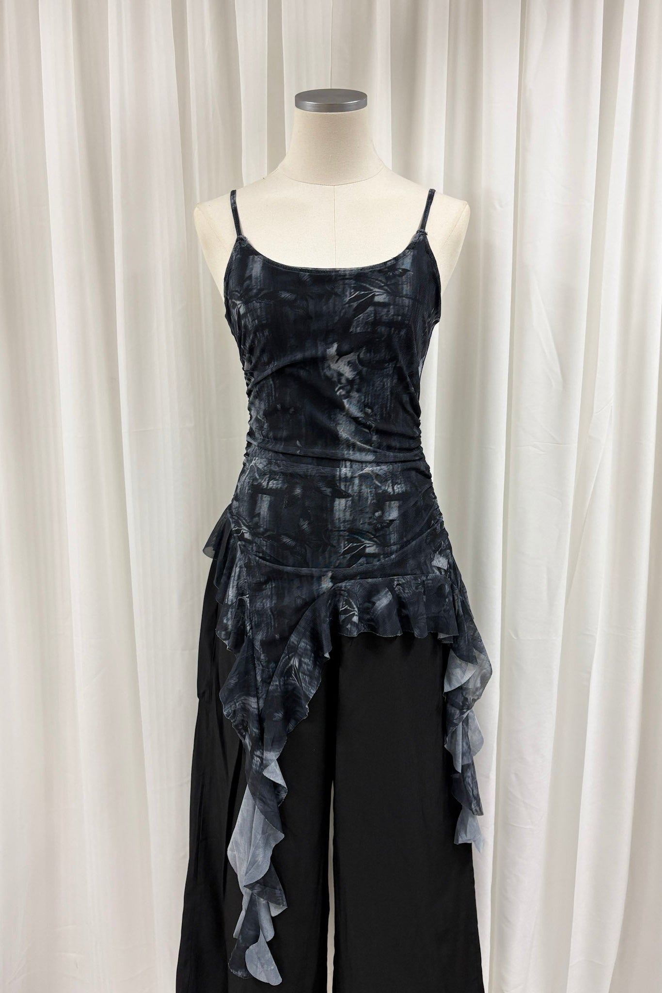 Quinn watercolour longline top (Black)