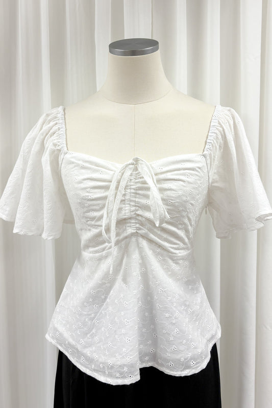 Aria Flutter Sweetheart Top (White Eyelet)