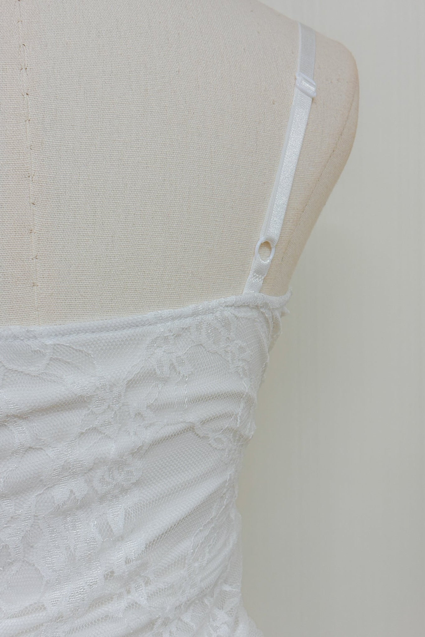 Sarah padded lace longline top/ dress (White)