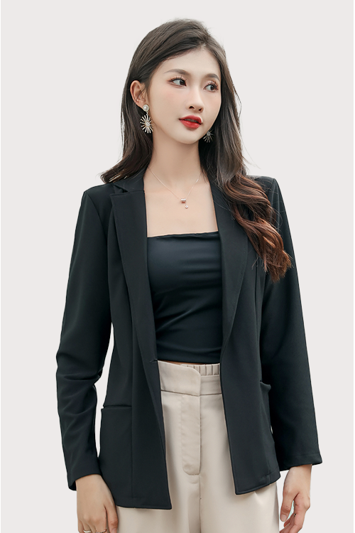 Classic Black Collared Blazer – nonome.sg