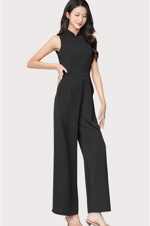 Sleeveless jumpsuit black