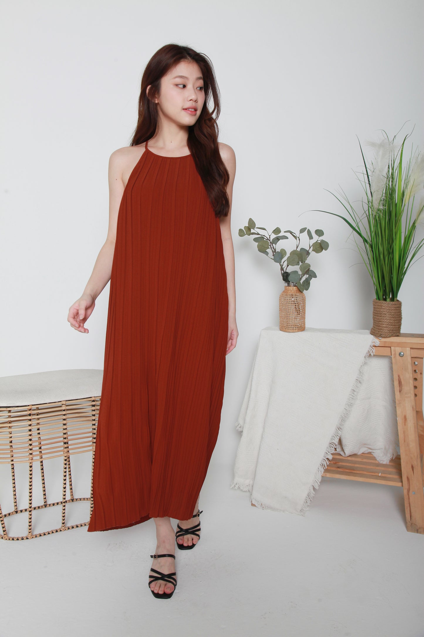 Halter Pleated Sleeveless Maxi Dress