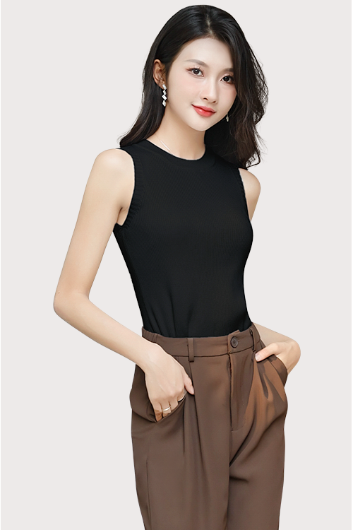 Round Neck Sleeveless Ribbed Top