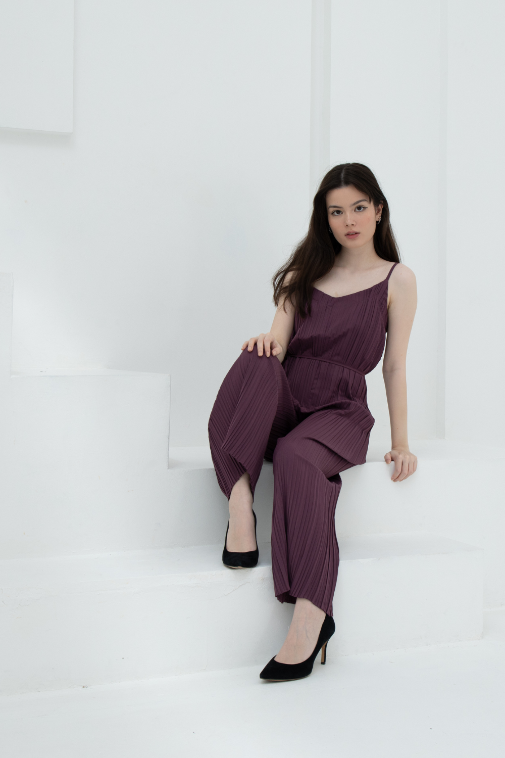 Sleeveless Pleated Sweetheart Jumpsuit (Crimson Red/Dusty Pink/Dark Purple)